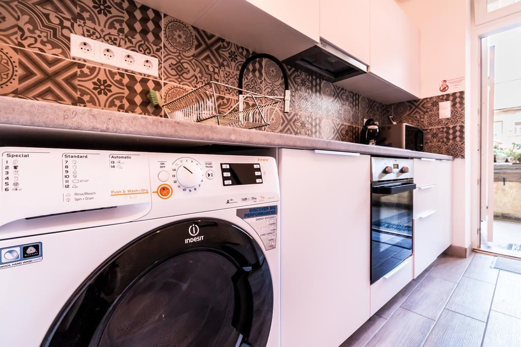 BpR Szondi Cozy Apartment Budapest Esterno foto